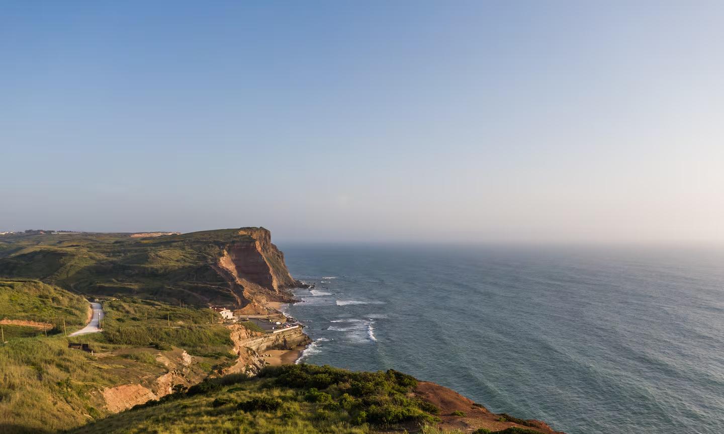 Cliffs and ocean at Assenta